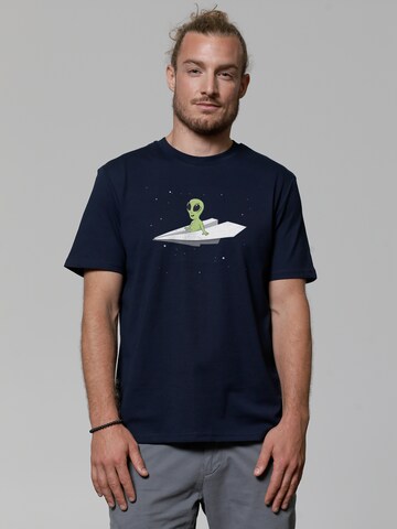 T-Shirt ' Alien on a paper plane ' Watapparel en bleu : devant