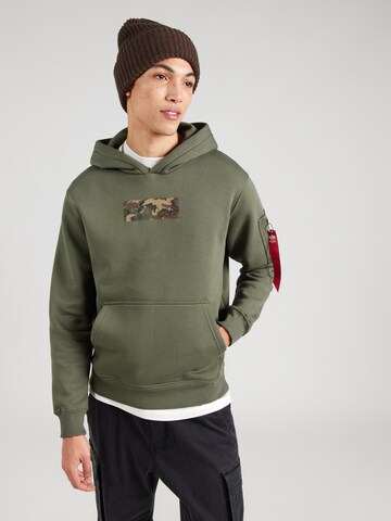 ALPHA INDUSTRIES Sweatshirt in Green: front