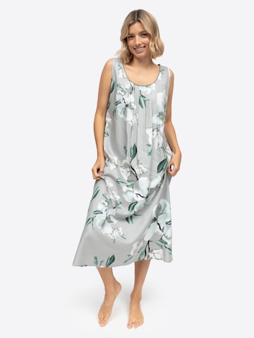 Cyberjammies Nachthemd 'Kallie' in Grau: Vorderseite