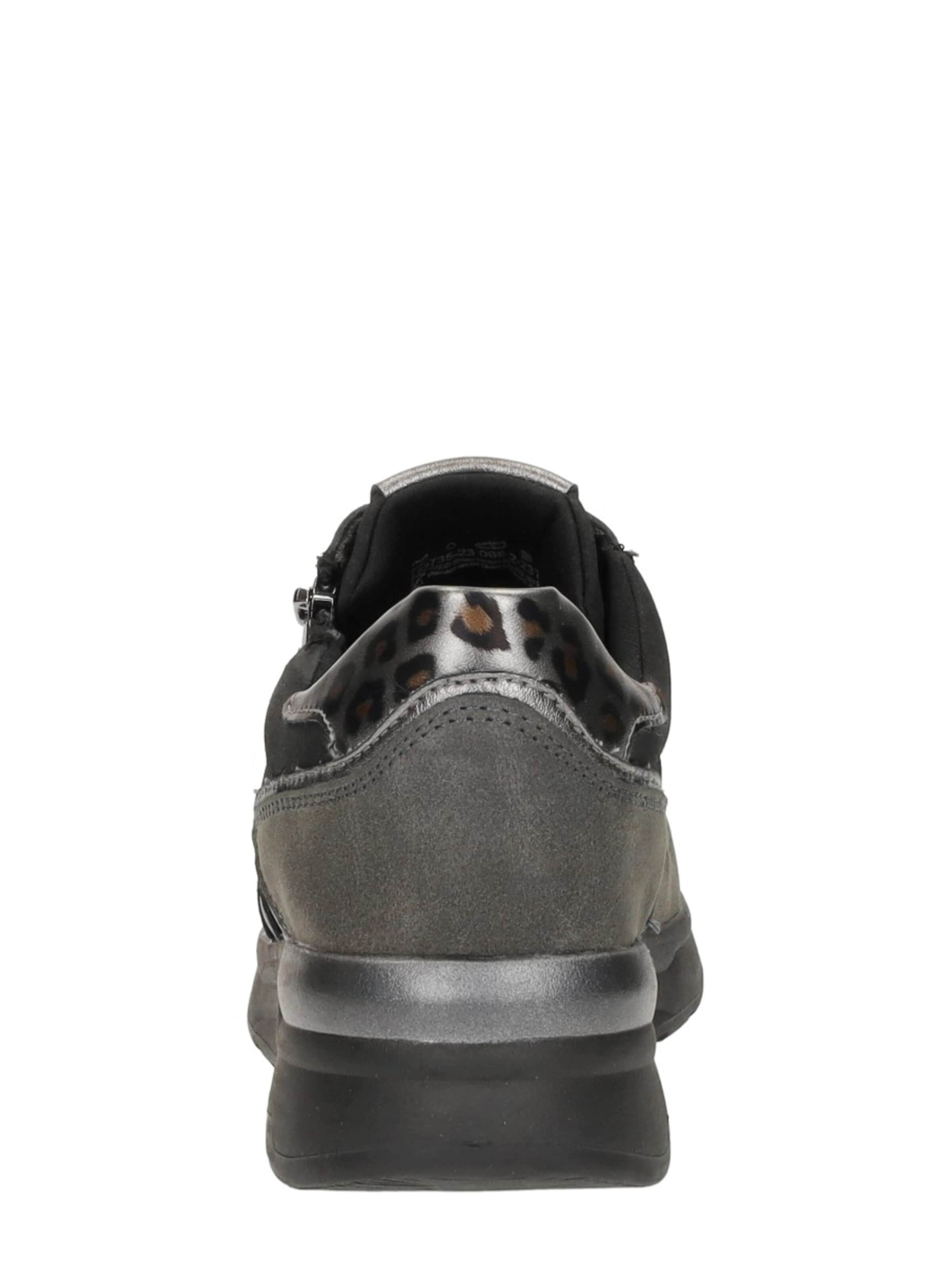 MARCO TOZZI Sneakers laag 'Sneakers Laag' in Zwart