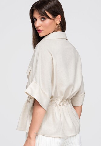 Ombre Bluse in Beige