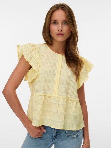 VERO MODA Top 'VMERMA' in Yellow: front