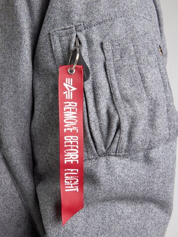ALPHA INDUSTRIES Overgangsjakke 'MA-1' i grå