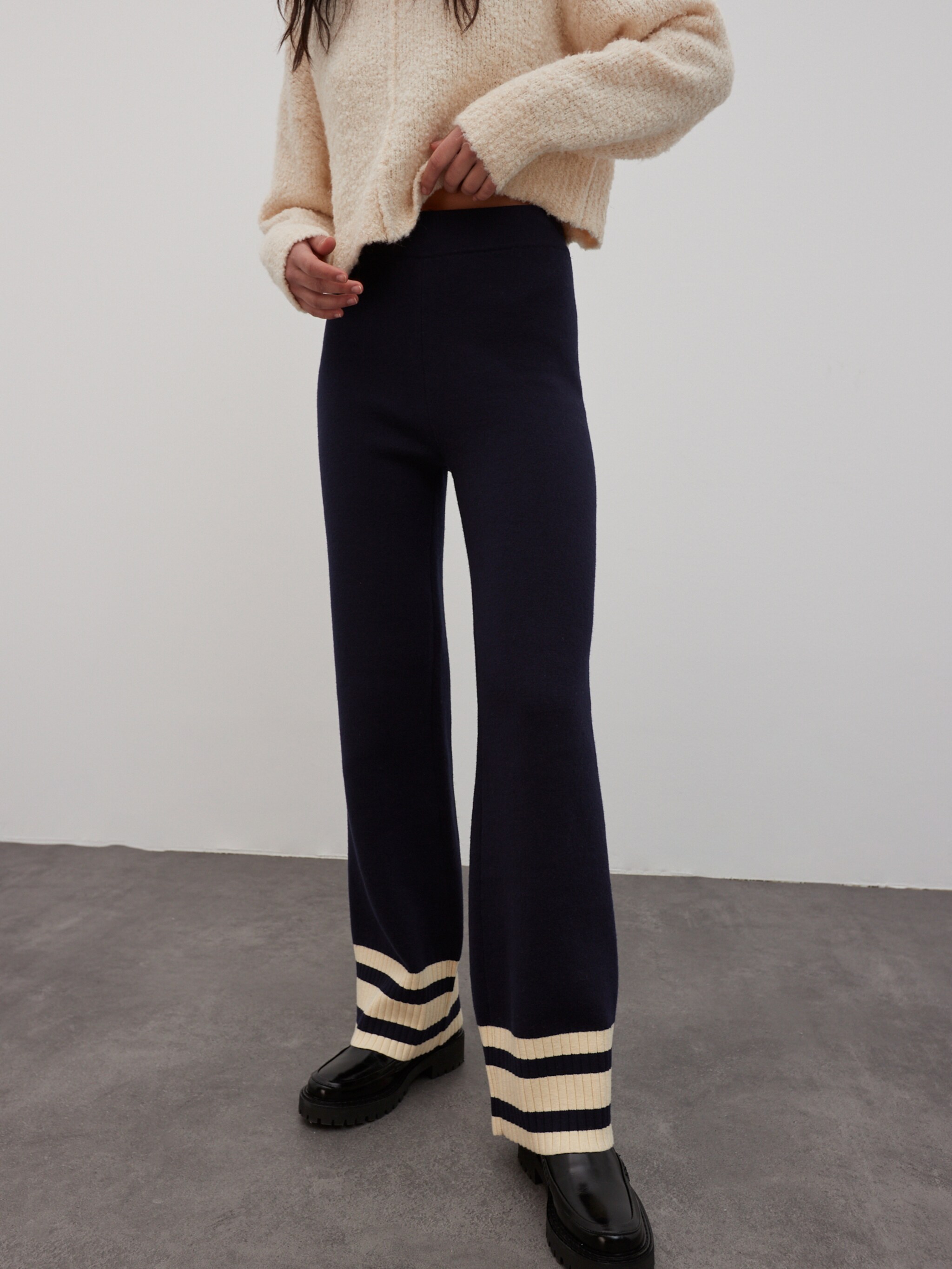 EDITED Produits Pantalon 'Earl' beige