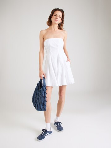 HOLLISTER Summer dress in White: front