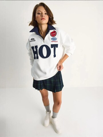 Sweat-shirt Bianco Lucci en blanc
