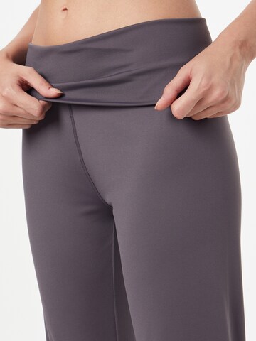 CURARE Yogawear Tapered Sporthose 'Breath' in Grau