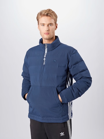 ADIDAS ORIGINALS Regular fit Winterjas in Blauw: voorkant