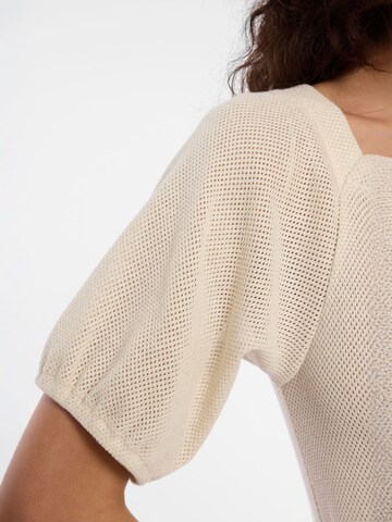 Ana Alcazar Strickkleid 'Danya' in Weiß