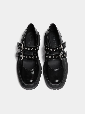 Chaussure basse Pull&Bear en noir