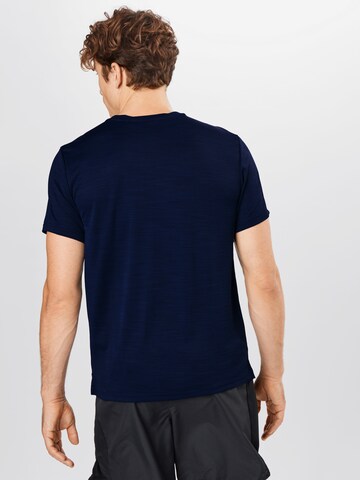 NIKE Regular Fit Sportshirt 'SUPERSET' in Blau