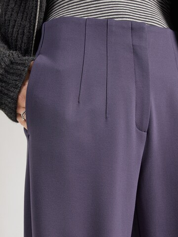 s.Oliver Wide leg Trousers in Blue