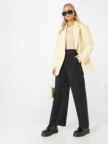 Y.A.S Wide leg Pantalon 'Deeply' in Zwart