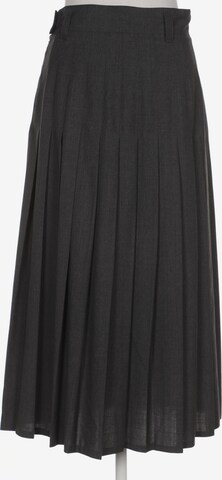 Windsor Skirt in L in Grey: front