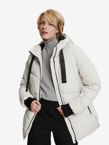 ESPRIT Winter Jacket in White: front