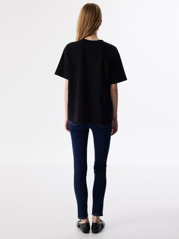 Twist Shirt in Zwart