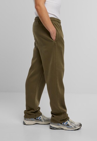 Urban Classics Loosefit Hose in Braun