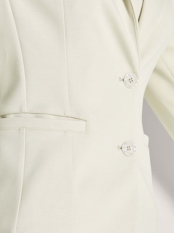 MADELEINE Blazer in Weiß
