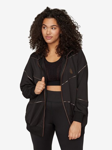 Veste de survêtement 'ALELA' Active by Zizzi en noir : devant