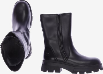 Calvin Klein Jeans Dress Boots in 41 in Black: front