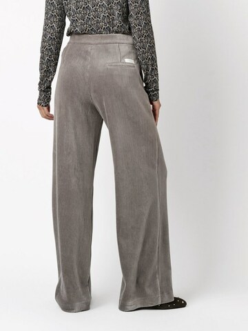 TONI Regular Broek in Grijs
