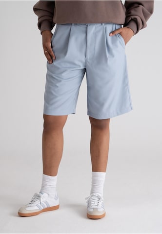 Prohibited Regular Pleat-Front Pants in Blue