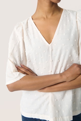 SOAKED IN LUXURY Blouse 'Sunela Felisia' in Wit