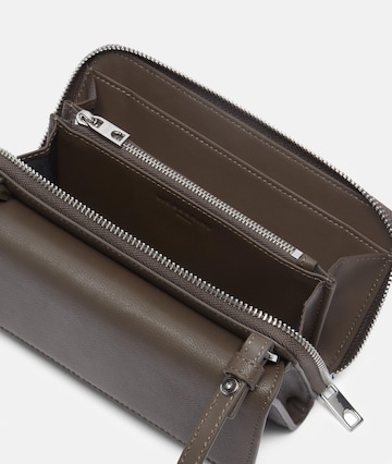 Liebeskind Berlin Pouch in Braun