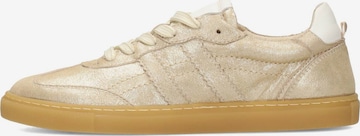 PS Poelman Sneakers laag 'Mila' in Goud: voorkant