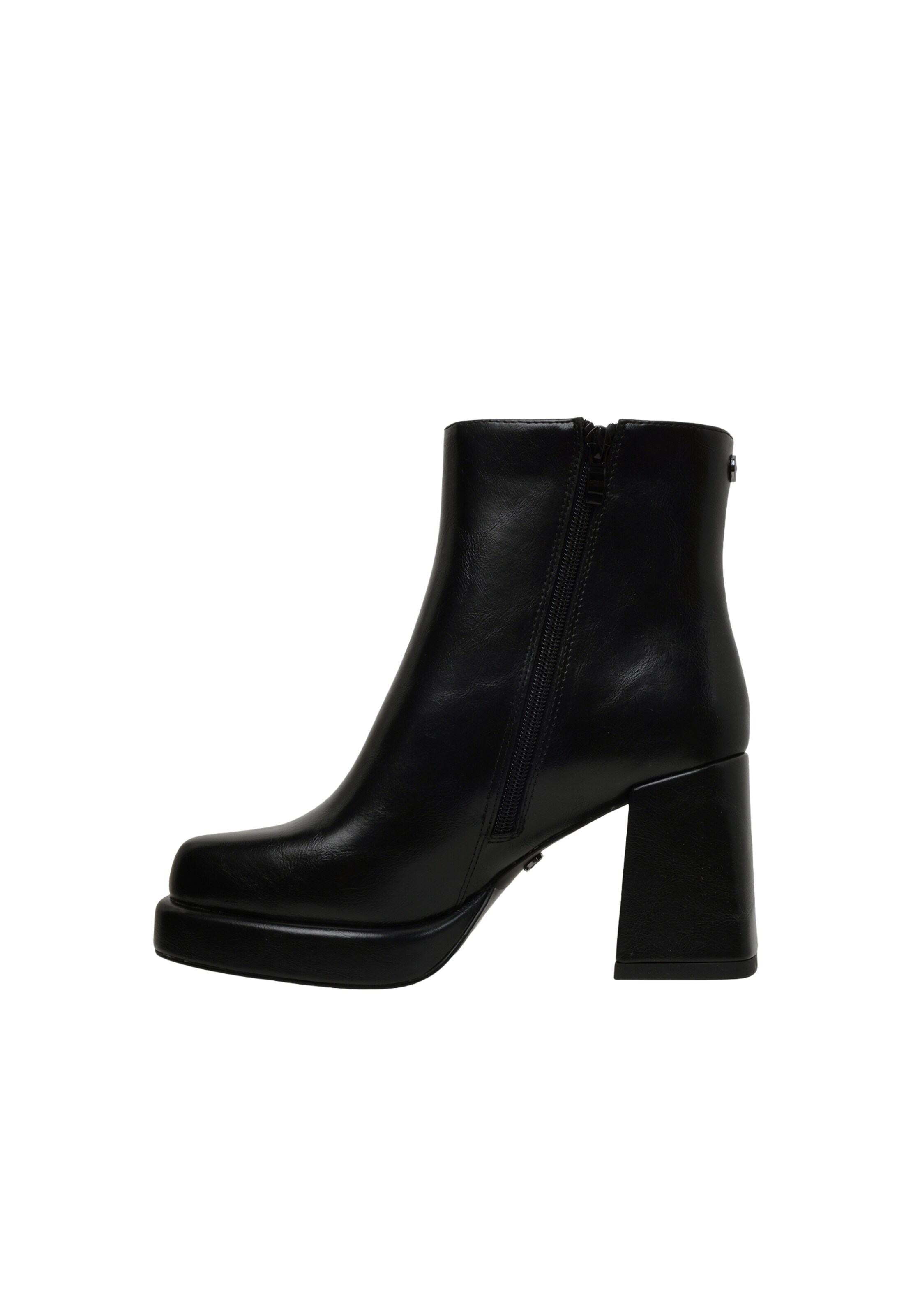 BUFFALO Bottines 'AALIYAH' en 36 en noir, Vue avec produit