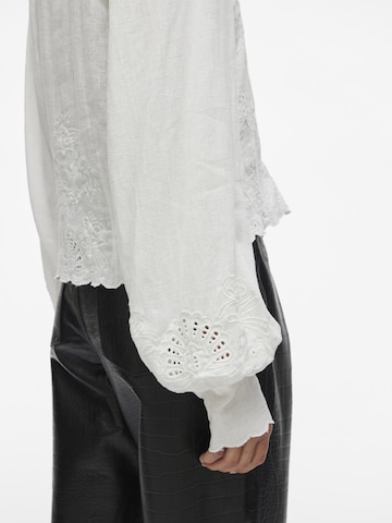 ROUGE EDIT Bluse in Weiß