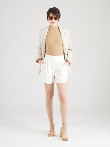 Regular Pantalon à pince 'CLASSIC' Abercrombie & Fitch en blanc