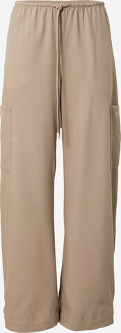 WEEKDAY Wide leg Cargo trousers 'Adisa' in Brown: front