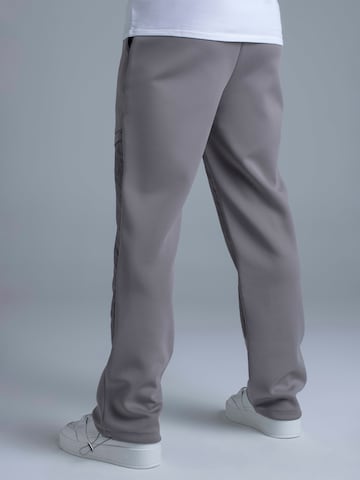 SikSilk Regular Sporthose in Grau