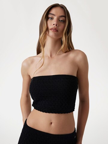 GUESS Knitted Top in Black: front