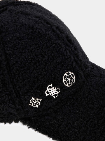 GUESS Cap in Black