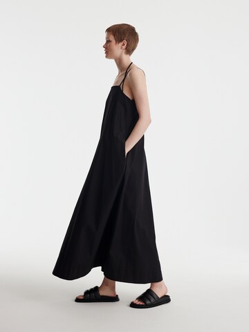 EDITED - Vestido 'Frieda' em preto: frente