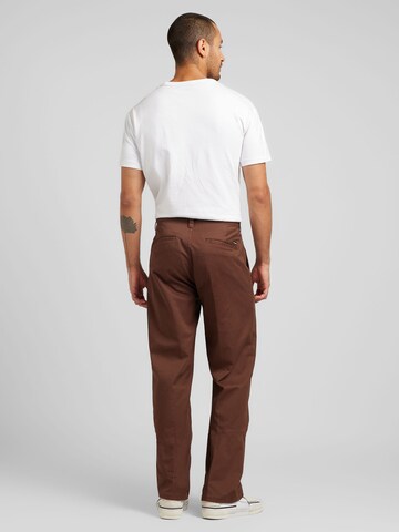 Brixton Loosefit Chino kalhoty 'CHOICE' – hnědá