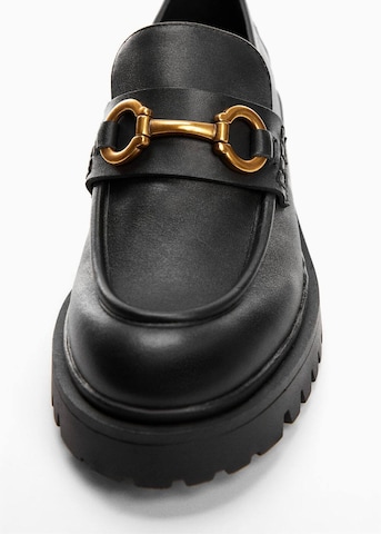 MANGO Moccasins 'chus' in Black