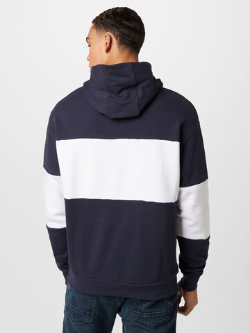 !Solid Sweatshirt in Blue