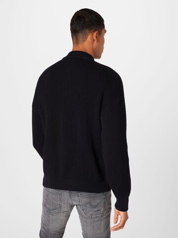 Pull-over NU-IN en noir