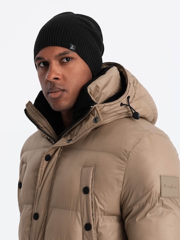 Bonnet Ombre en noir : devant