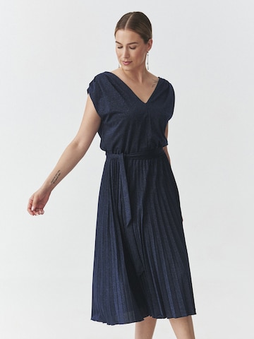 TATUUM Jurk in Blauw: voorkant