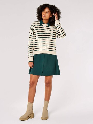 Apricot Pullover in Beige