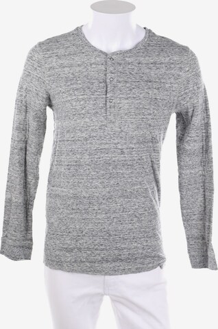 maddison Shirt in M in Grey: front