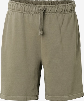 Urban Classics Trousers in Green: front