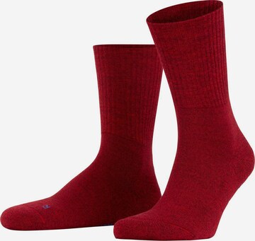 FALKE Athletic Socks in Red: front