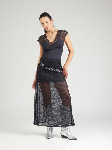 ABOUT YOU - Camiseta 'Natascha' en negro