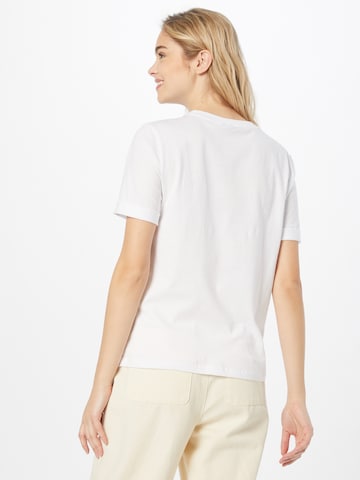 PIECES - Camiseta 'KIFUNE' en blanco