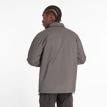 new balance Between-season jacket in Grey